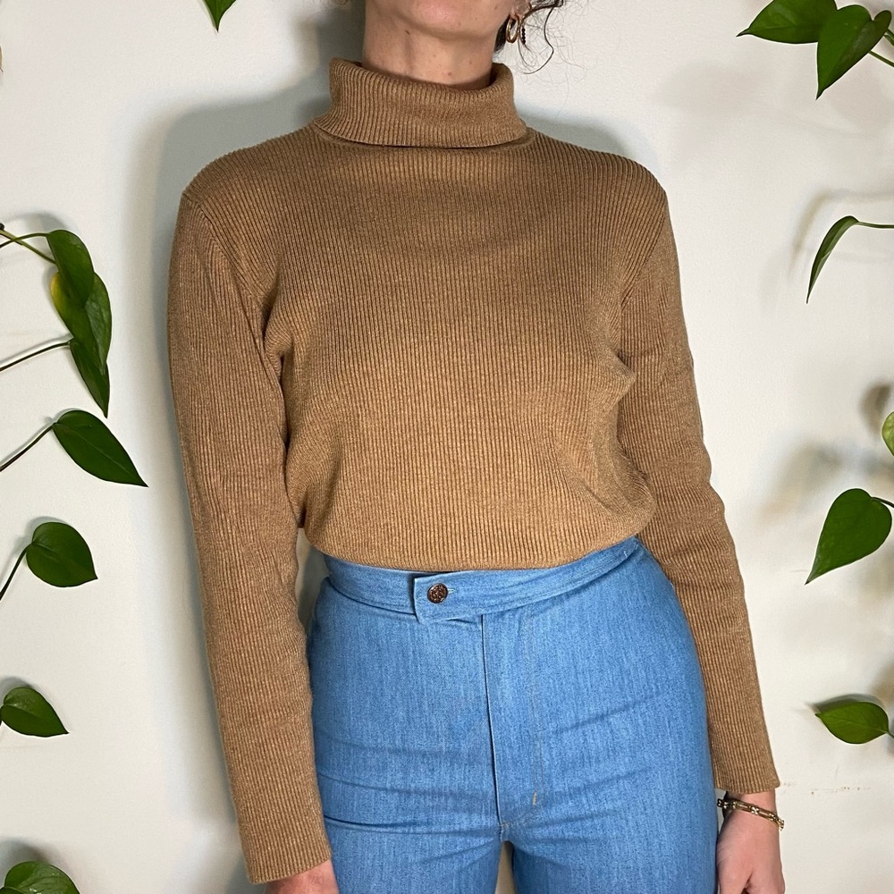 Vintage 🌾 Coldwater Creek tan ribbed knit turtleneck